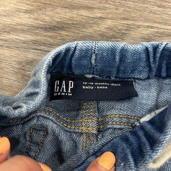 Baby Gap Jean Shorts - Picture 2 of 3